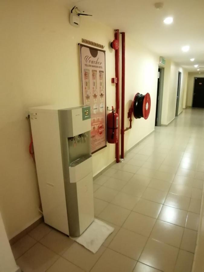 马六甲拉雅黄色庄园酒店 Malacca 外观 照片